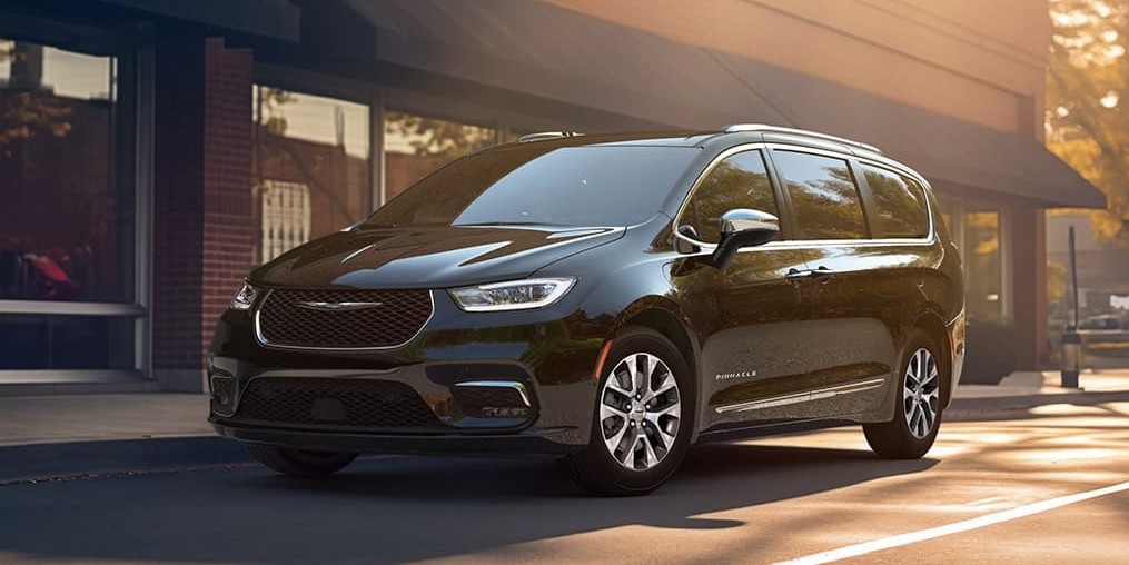 the 2026 Chrysler Pacifica Hybrid