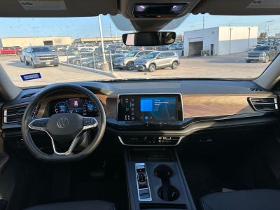 2024 Volkswagen Atlas 2.0T SE