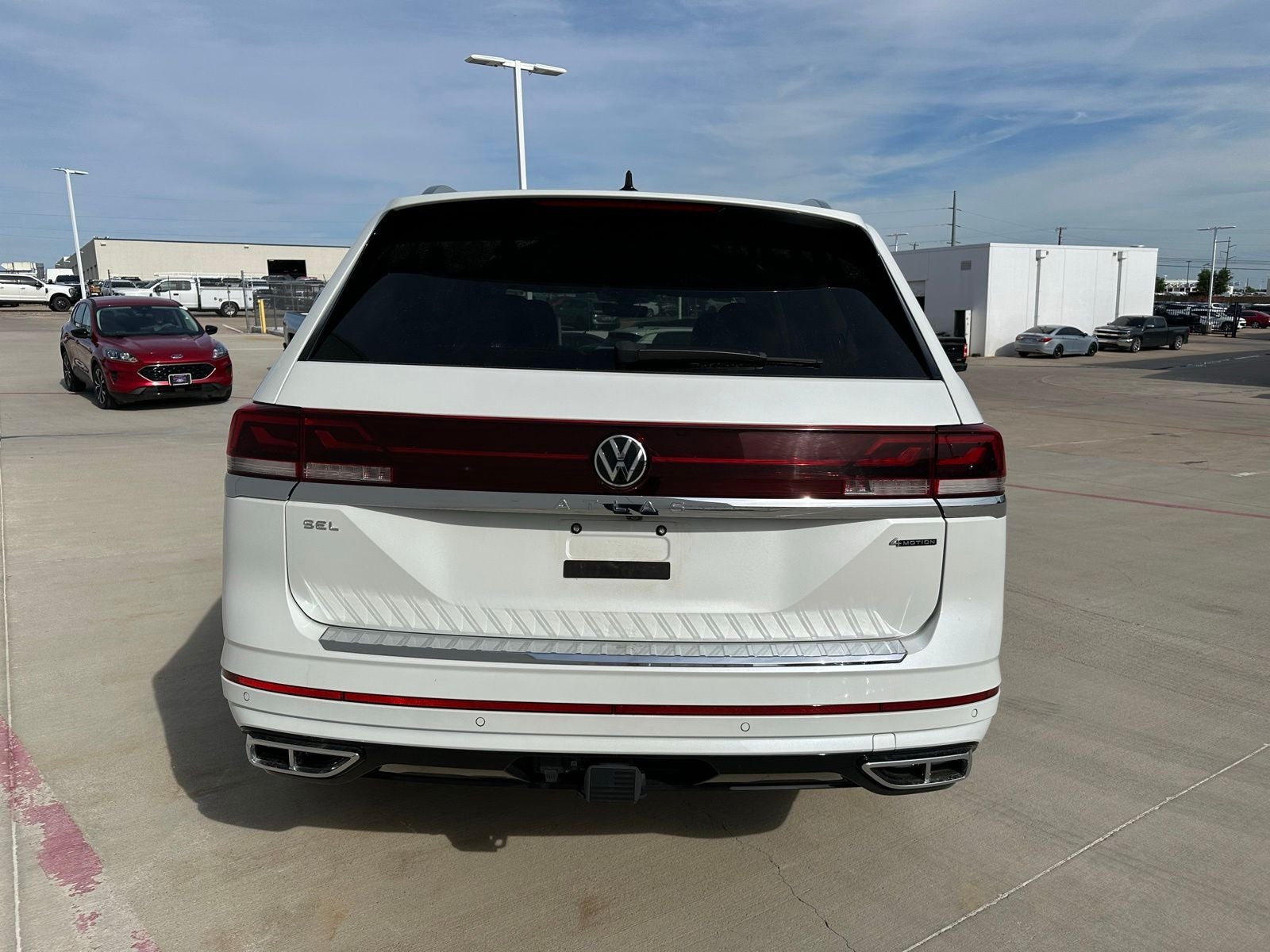 2024 Volkswagen Atlas 2.0T SEL Premium R-Line