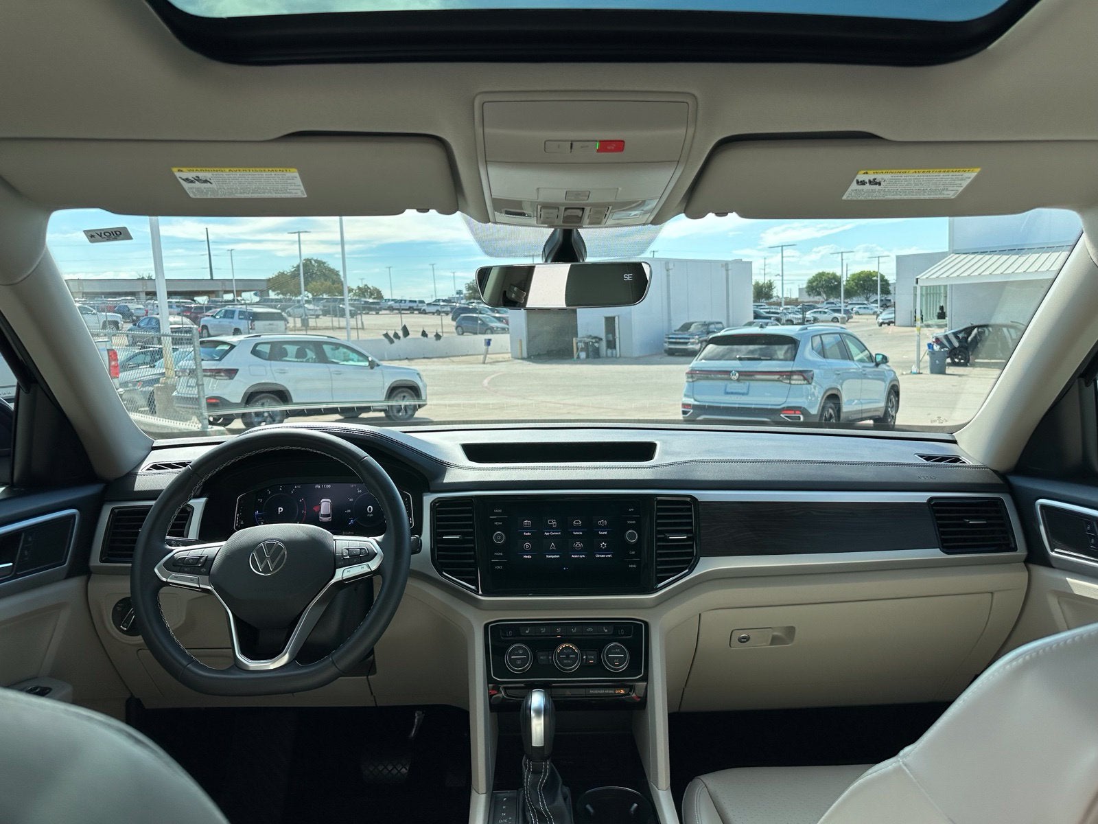 2023 Volkswagen Atlas 3.6L V6 SE w/Technology