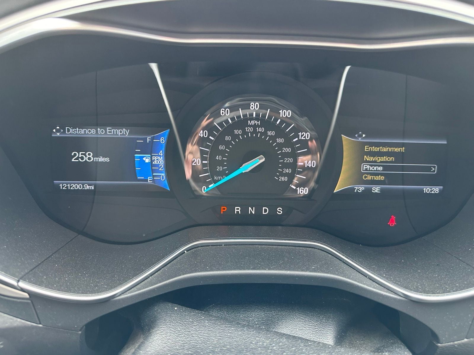 2016 Ford Fusion SE