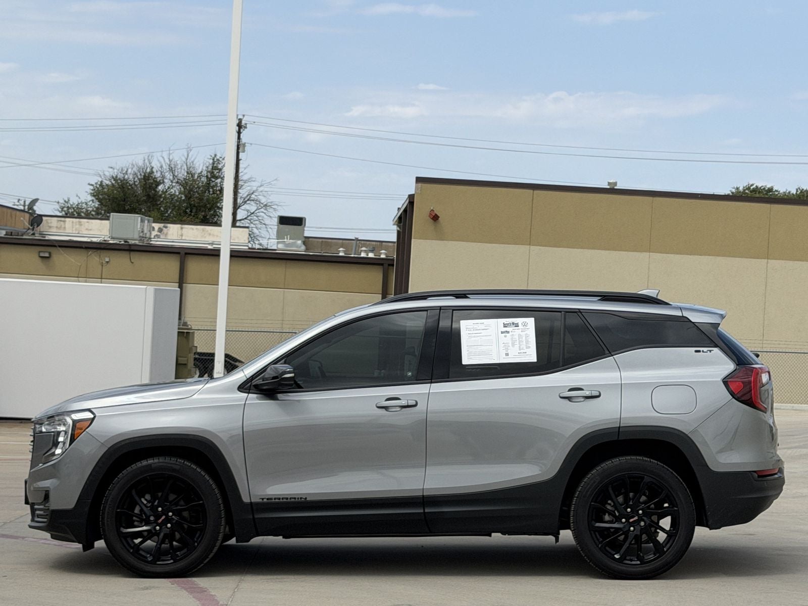 2024 GMC Terrain SLT