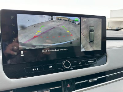 2025 Mitsubishi Outlander Base