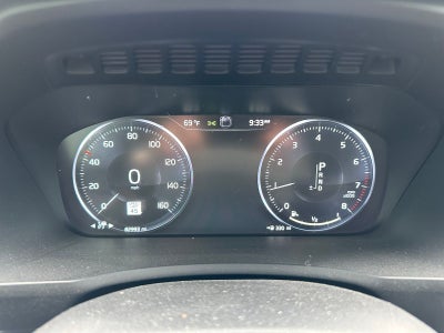 2019 Volvo XC90 T6 Momentum
