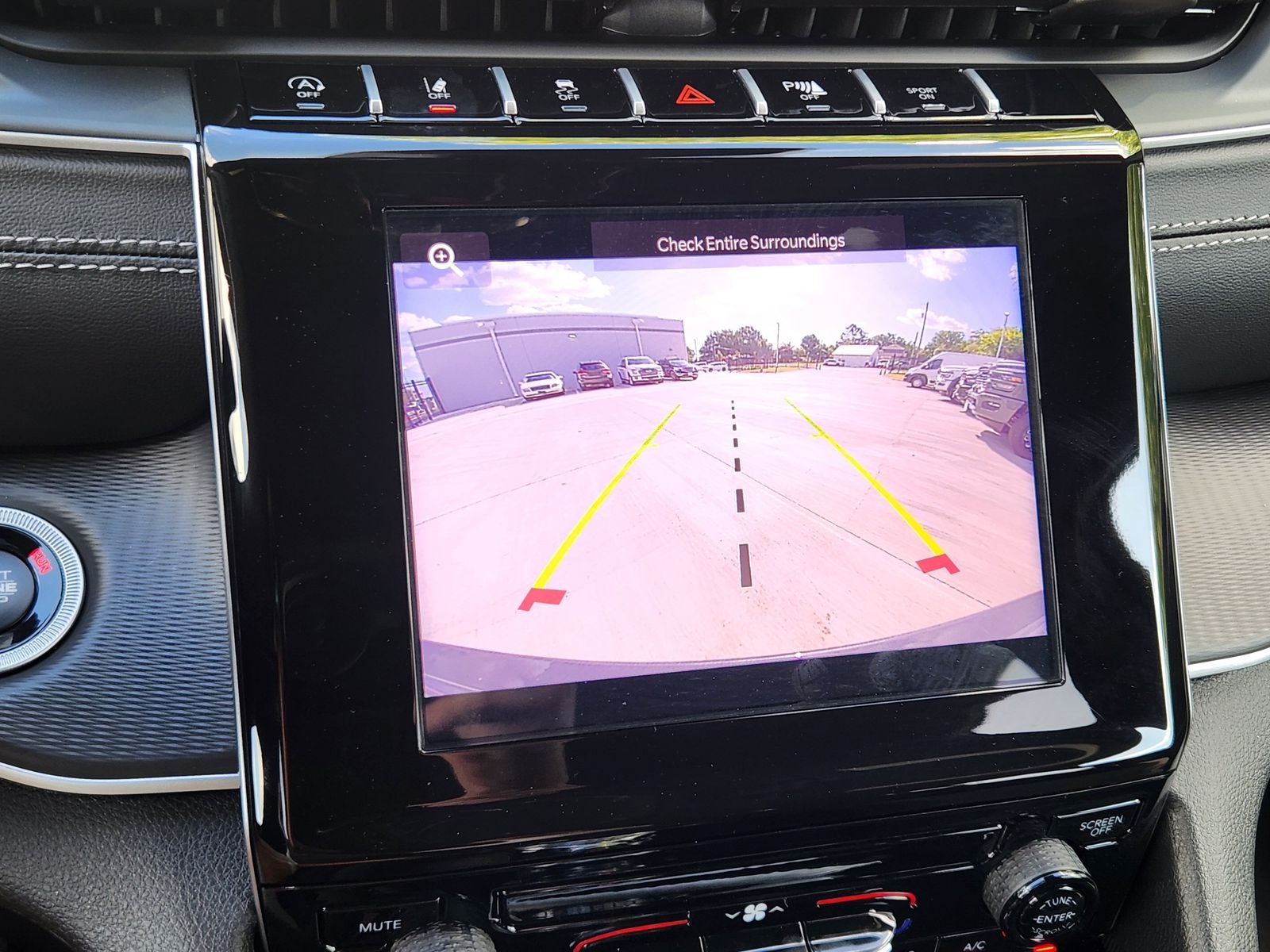 2026 Jeep Grand Cherokee GRAND CHEROKEE LAREDO 4X2