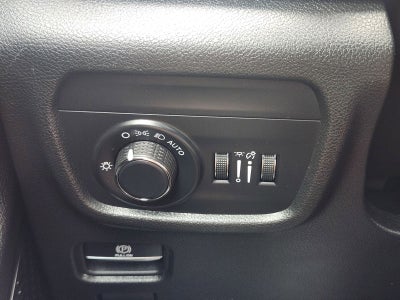 2025 Jeep Grand Cherokee Laredo X 4x2