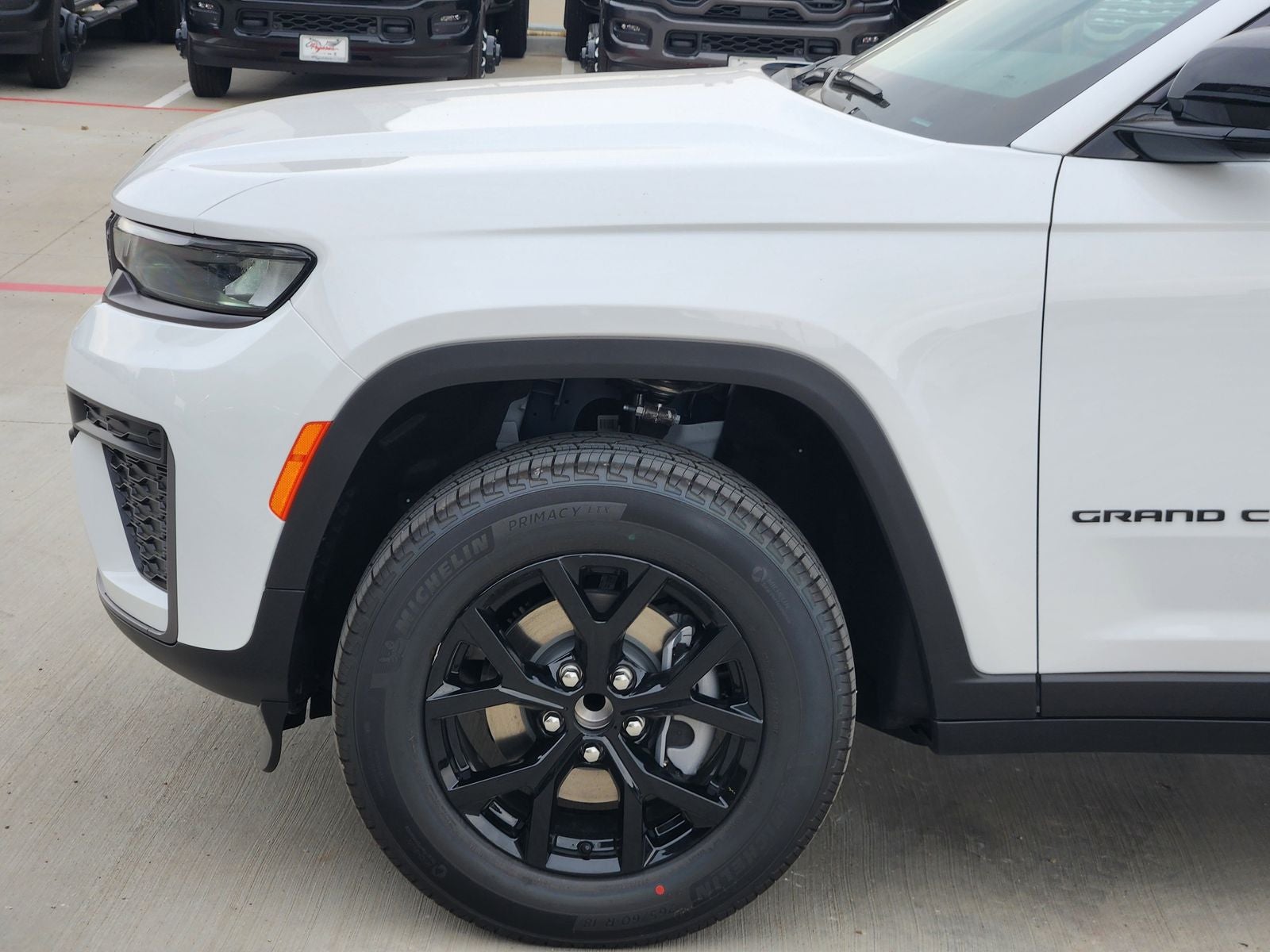 2026 Jeep Grand Cherokee GRAND CHEROKEE LAREDO ALTITUDE 4X2