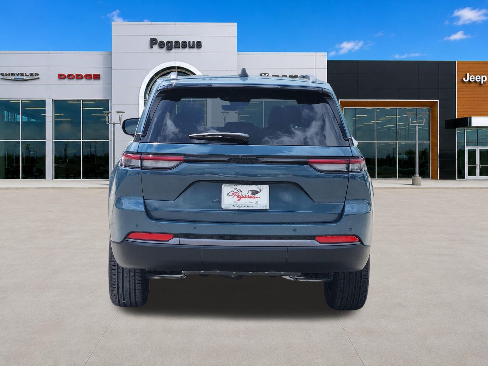 2026 Jeep Grand Cherokee GRAND CHEROKEE LIMITED 4X2