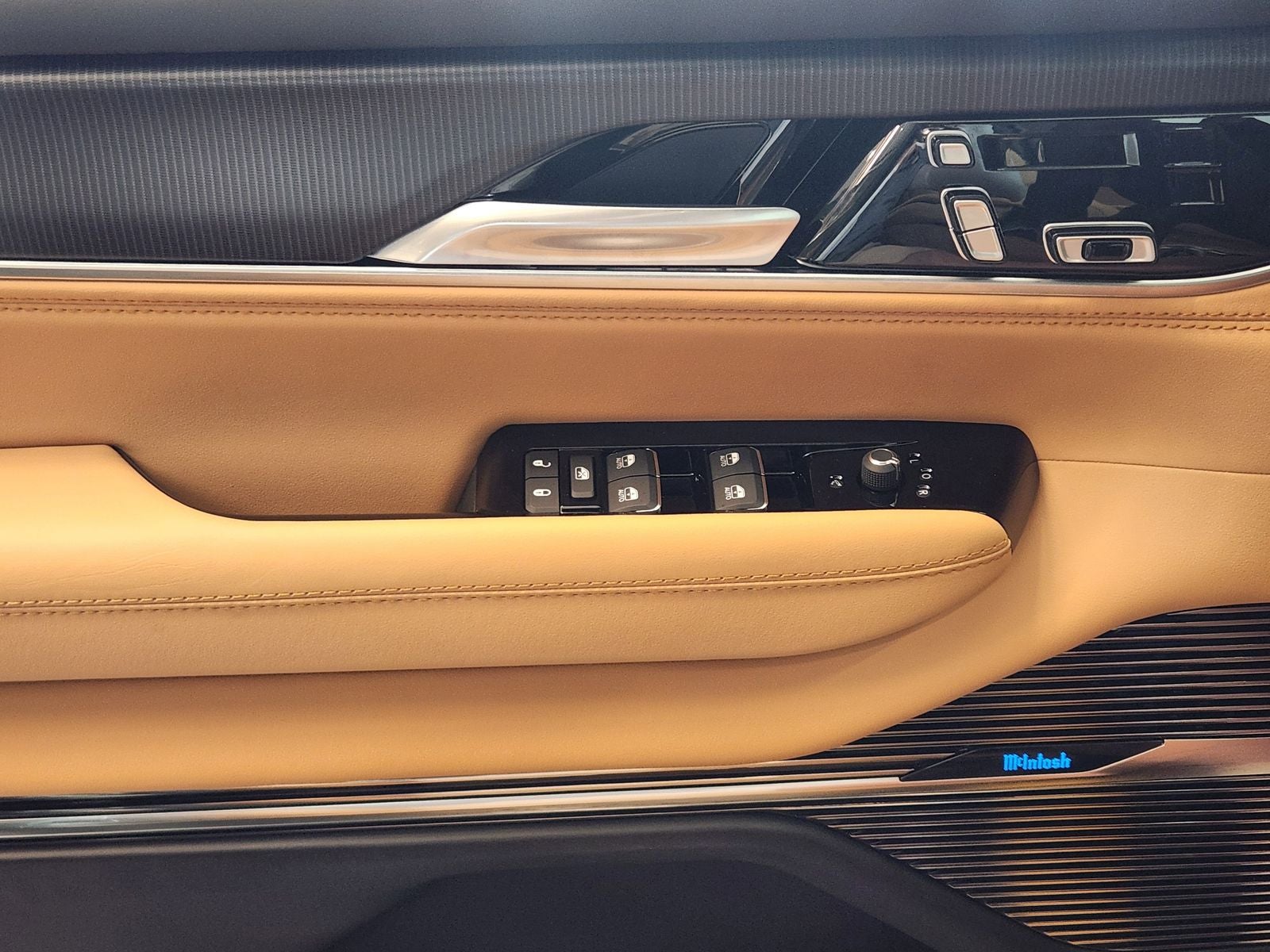 2026 Jeep Grand Wagoneer GRAND WAGONEER SUMMIT RESERVE 4X4