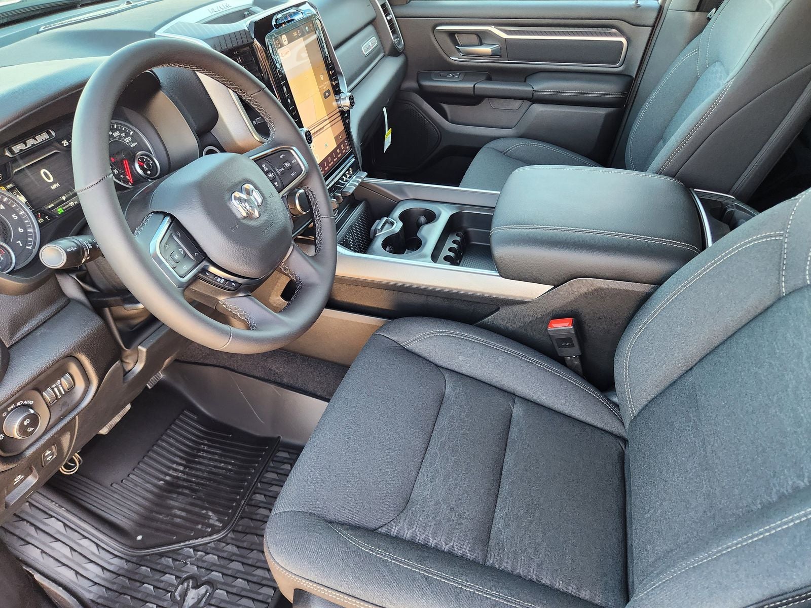 2026 RAM Ram 1500 RAM 1500 LONE STAR CREW CAB 4X4 5'7' BOX