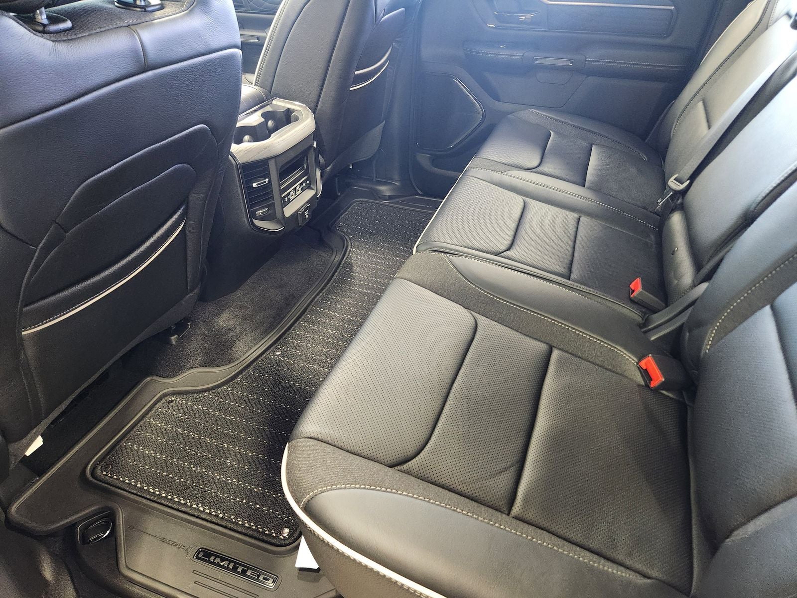 2026 RAM Ram 1500 RAM 1500 LIMITED CREW CAB 4X4 5'7' BOX