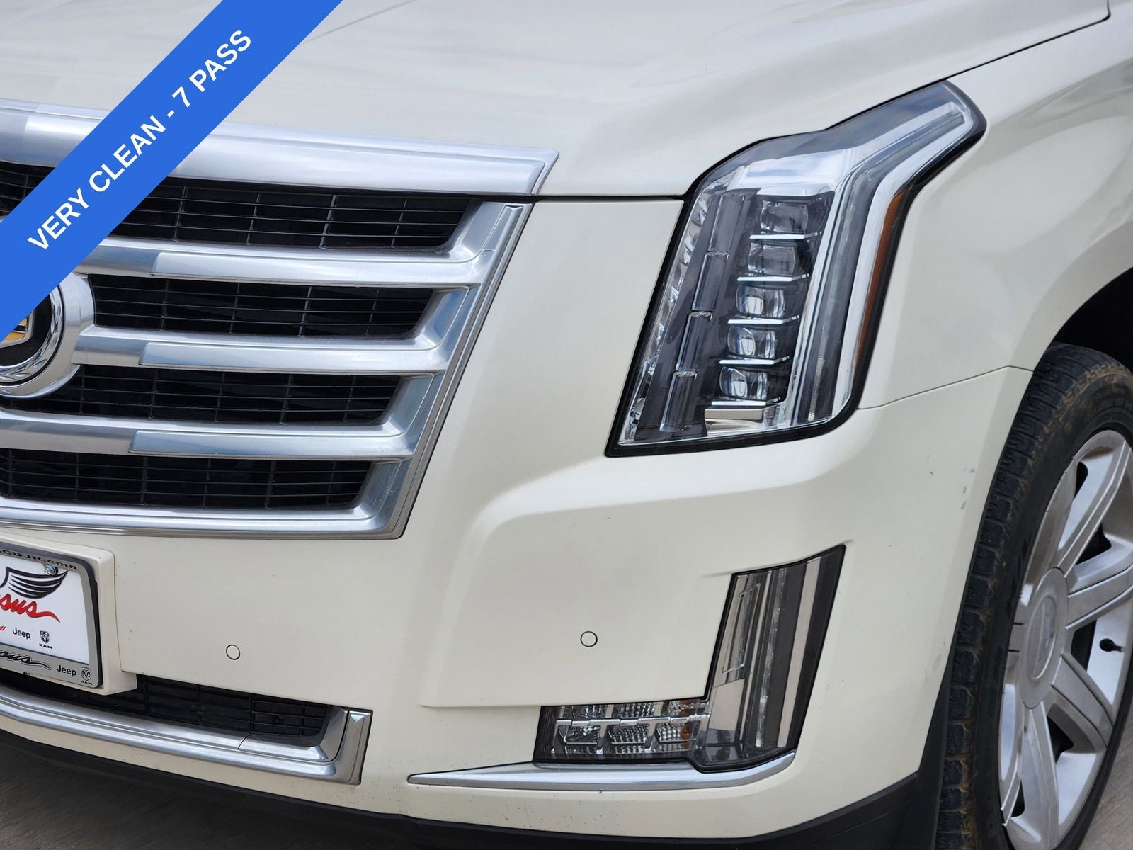 2015 Cadillac Escalade ESV Luxury