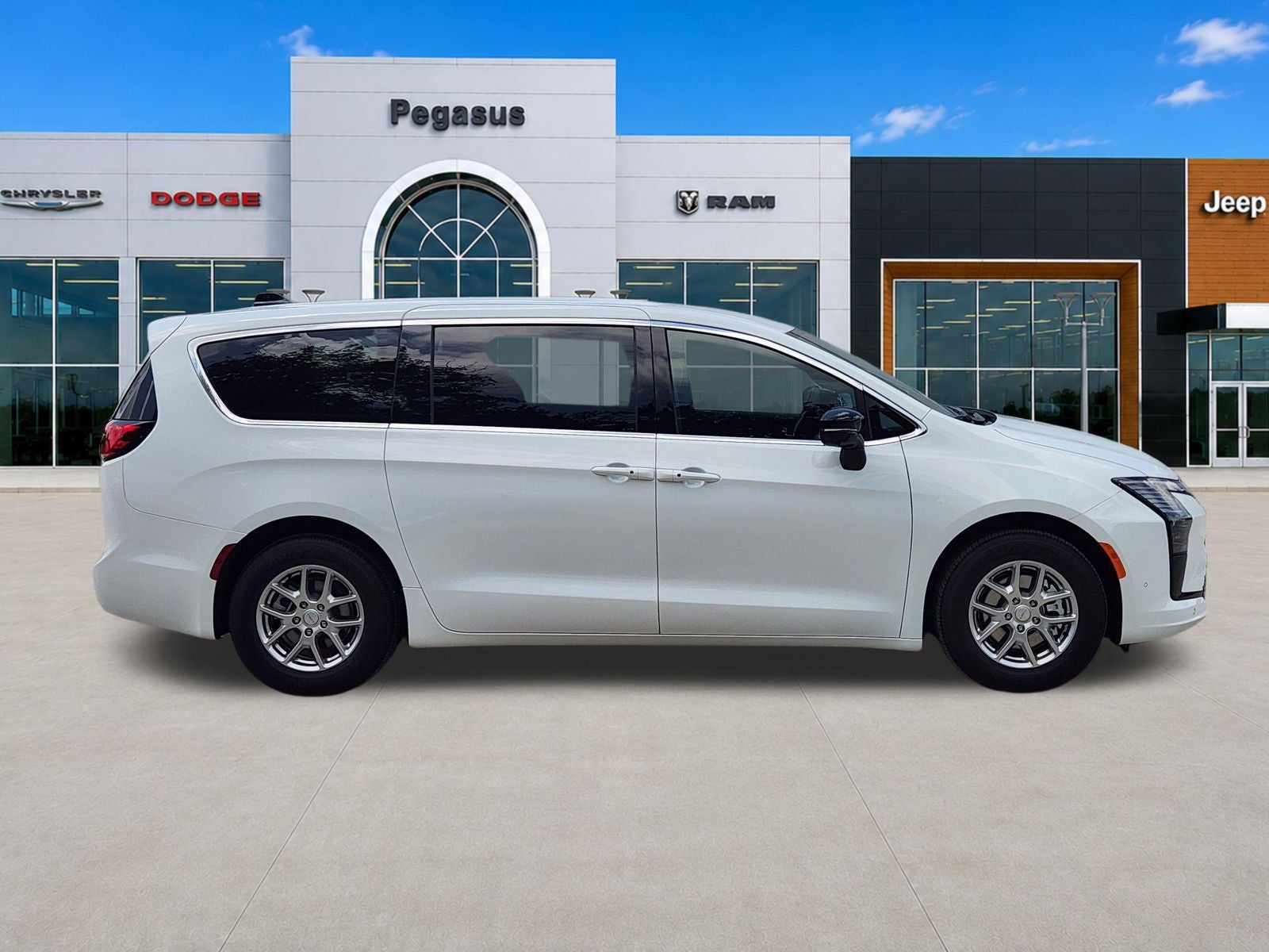 2027 Chrysler Pacifica PACIFICA SELECT