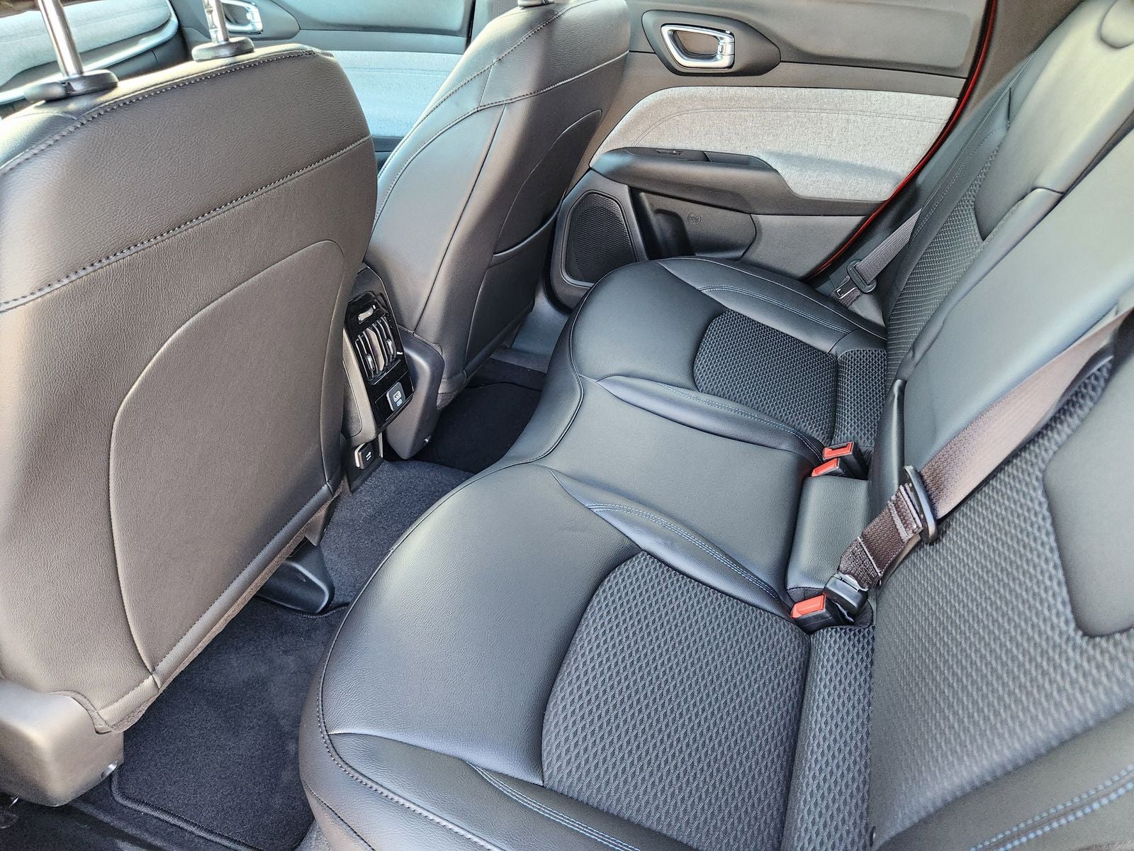 2026 Jeep Compass COMPASS LATITUDE 4X4
