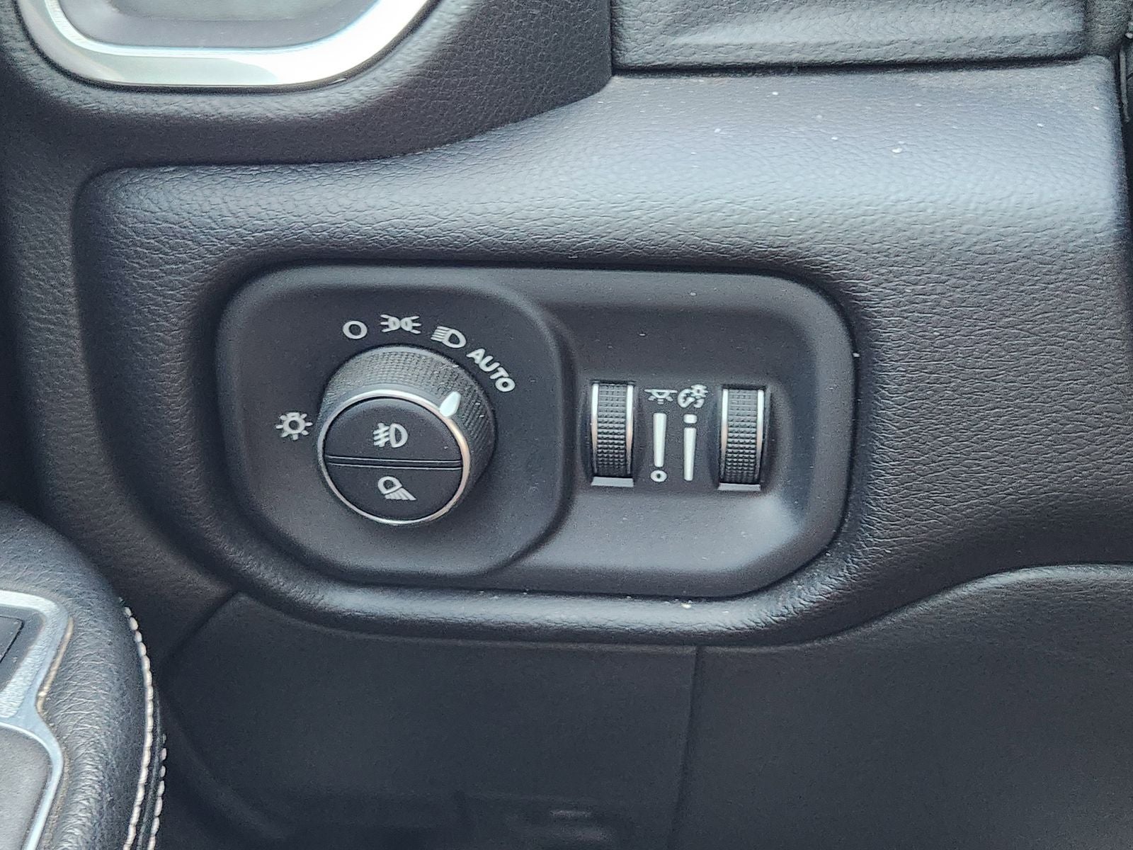 2022 RAM Ram 3500 Laramie Crew Cab 4x4 6'4' Box