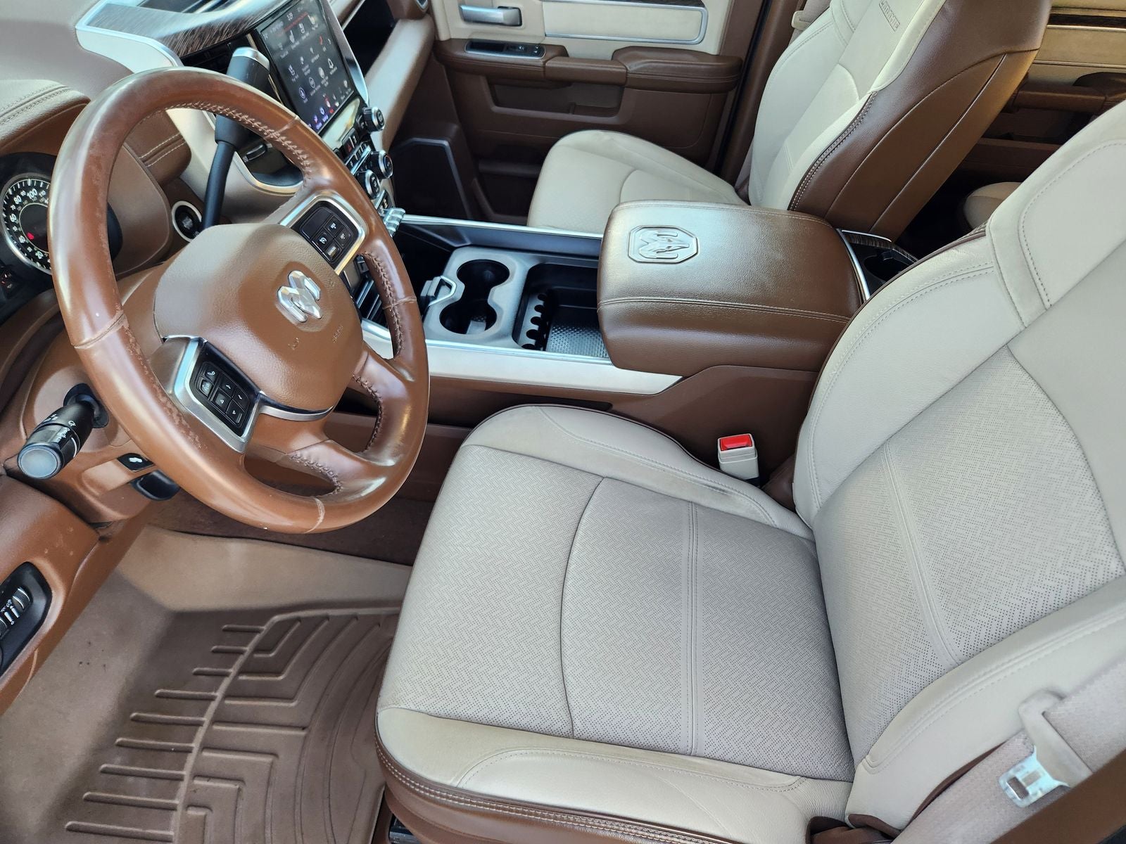 2020 RAM Ram 3500 Laramie Crew Cab 4x4 8' Box