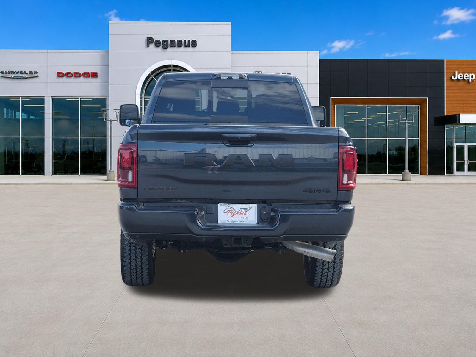 2025 RAM Ram 2500 RAM 2500 LARAMIE MEGA CAB 4X4 6'4' BOX