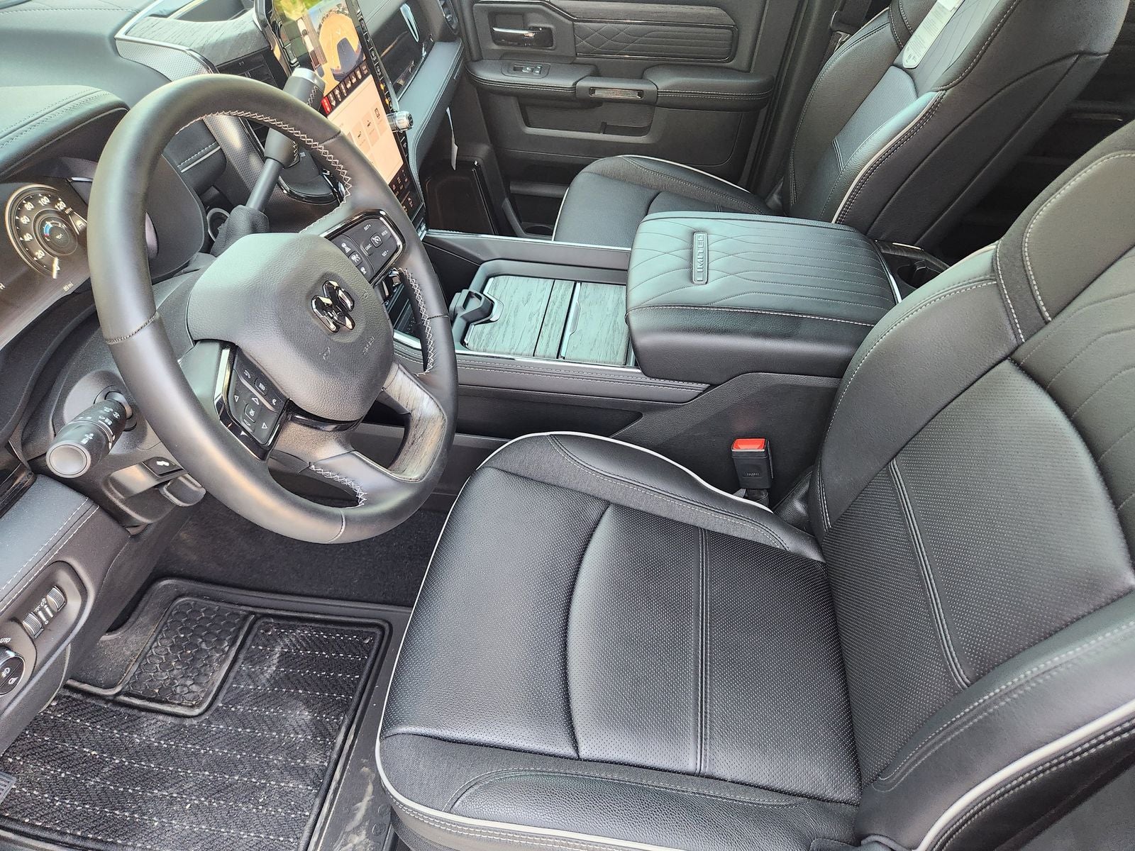 2025 RAM Ram 2500 RAM 2500 LIMITED CREW CAB 4X4 6'4' BOX
