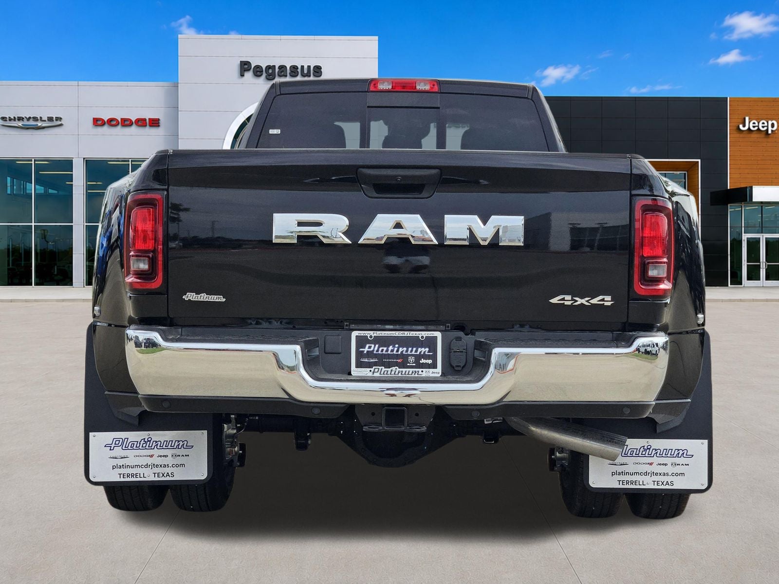 2026 RAM Ram 3500 RAM 3500 TRADESMAN CREW CAB 4X4 8' BOX
