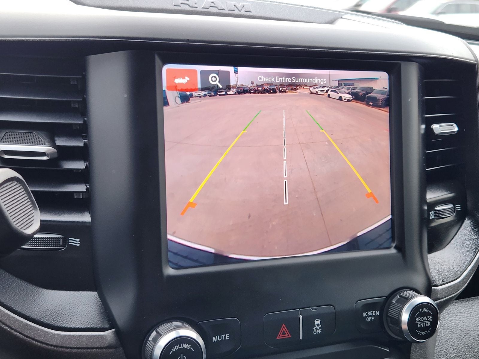 2024 RAM Ram 3500 Tradesman Crew Cab 4x4 8' Box