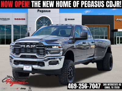 2026 RAM Ram 3500 RAM 3500 TRADESMAN CREW CAB 4X4 8' BOX