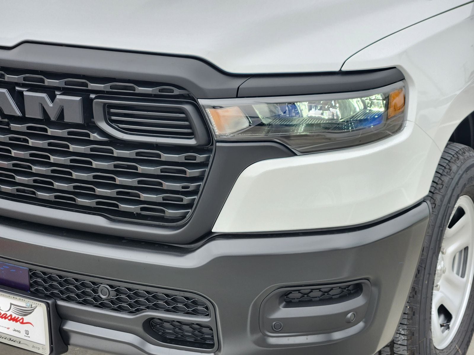 2026 RAM Ram 1500 RAM 1500 TRADESMAN CREW CAB 4X2 5'7' BOX
