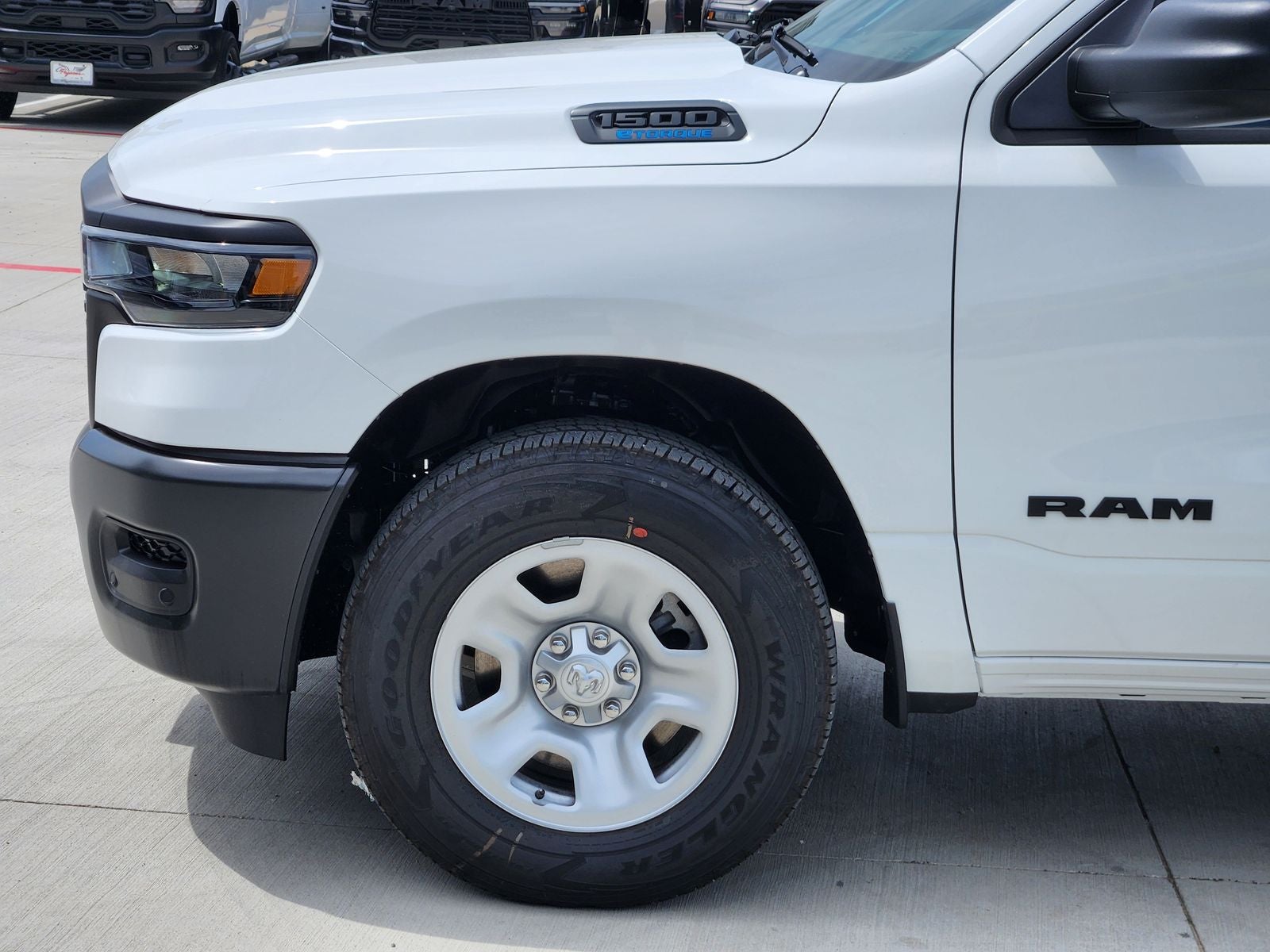 2026 RAM Ram 1500 RAM 1500 TRADESMAN CREW CAB 4X2 5'7' BOX