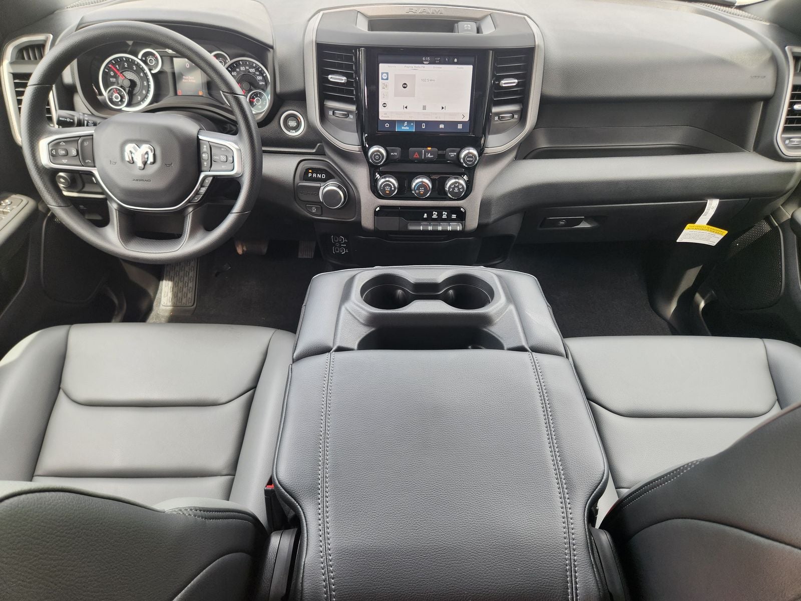 2026 RAM Ram 1500 RAM 1500 TRADESMAN CREW CAB 4X2 5'7' BOX