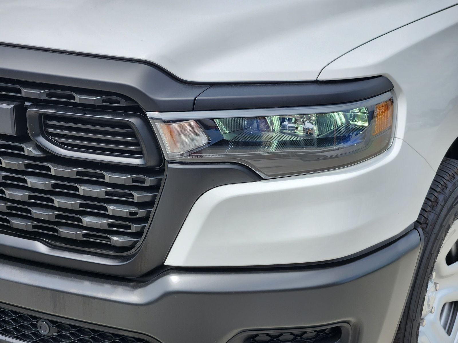 2026 RAM Ram 1500 RAM 1500 TRADESMAN CREW CAB 4X2 5'7' BOX