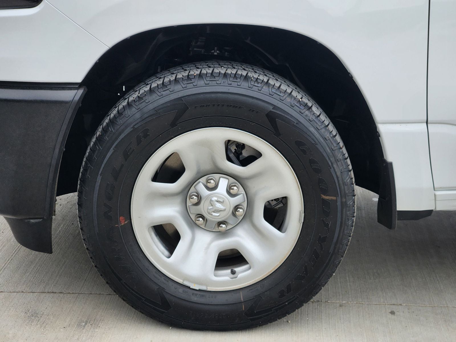 2026 RAM Ram 1500 RAM 1500 TRADESMAN CREW CAB 4X2 5'7' BOX