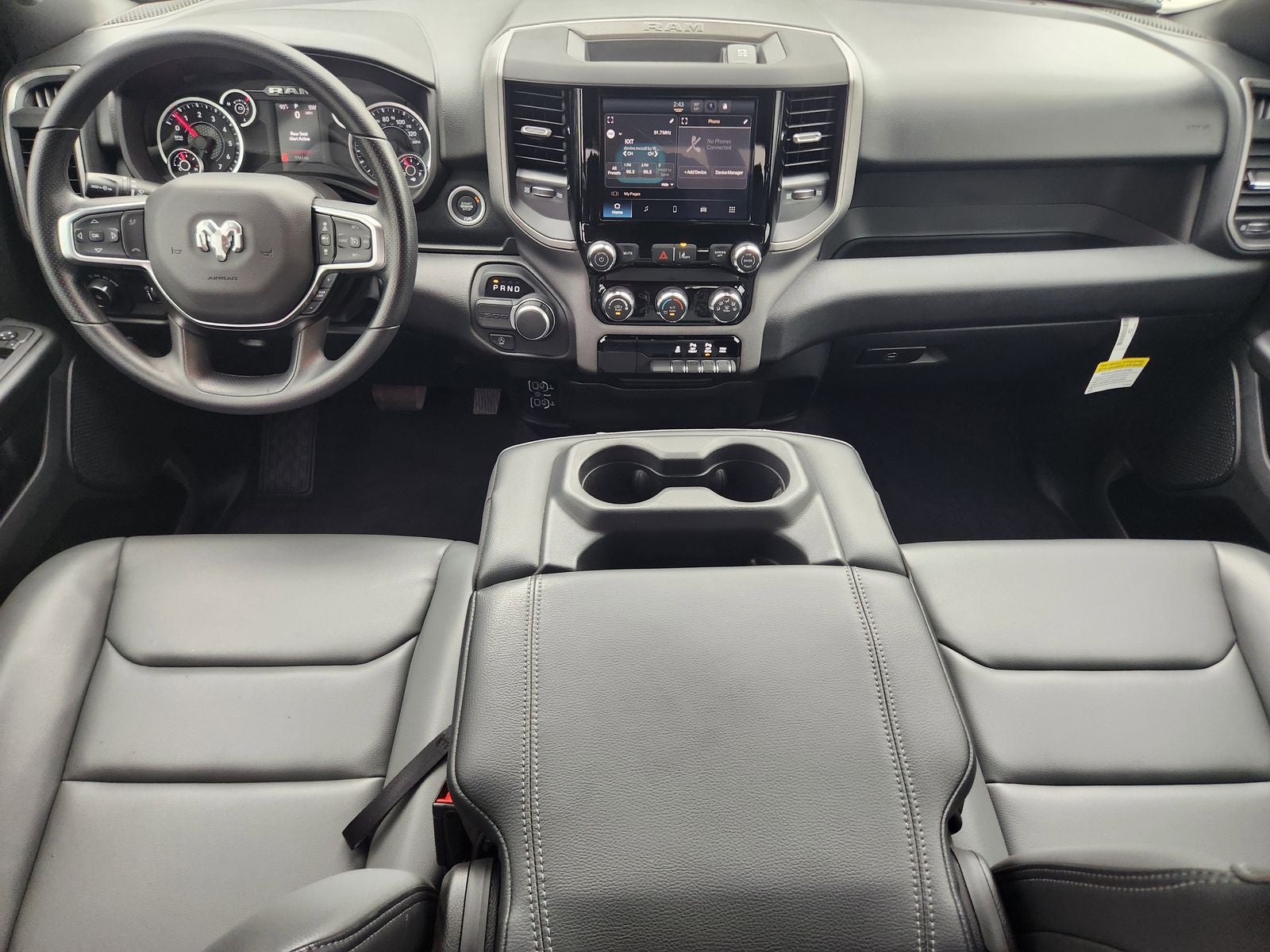2026 RAM Ram 1500 RAM 1500 TRADESMAN CREW CAB 4X2 5'7' BOX