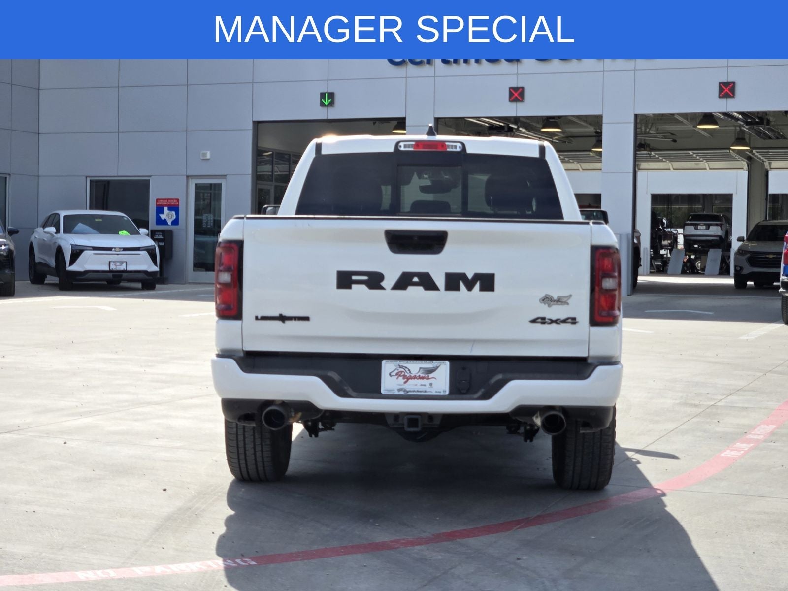 2026 RAM Ram 1500 RAM 1500 LONE STAR CREW CAB 4X4 5'7' BOX