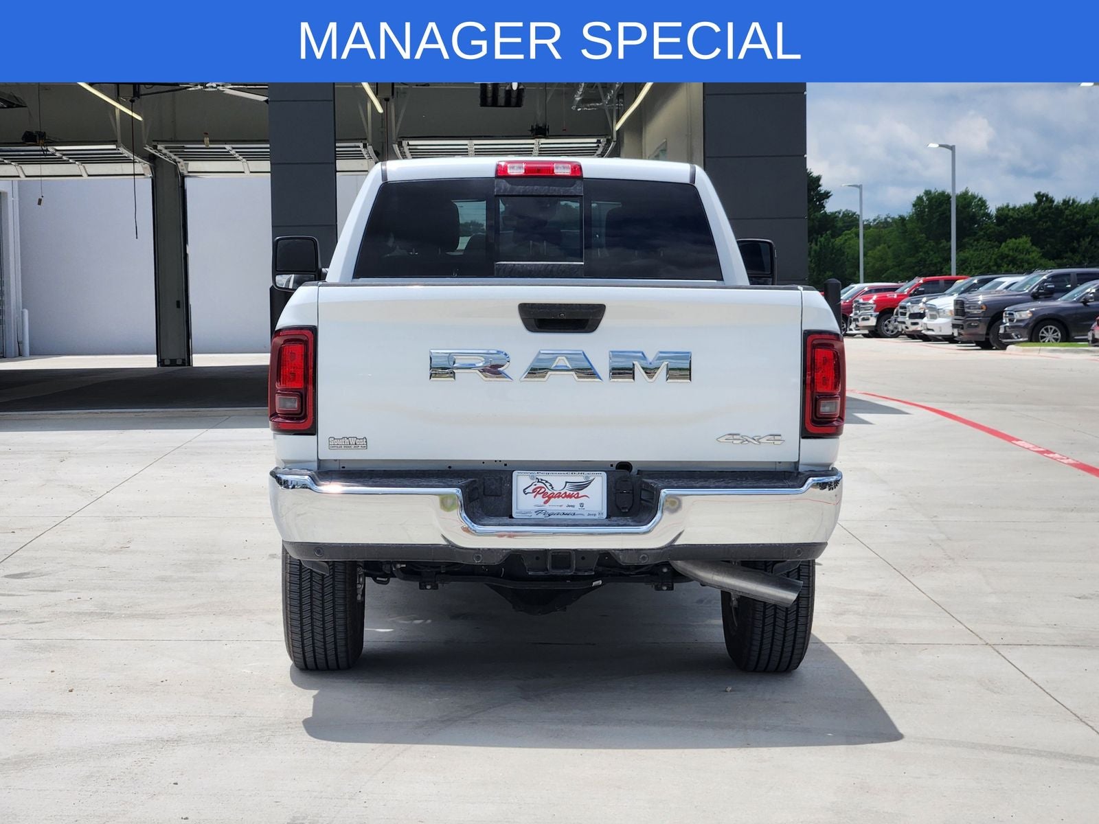 2026 RAM Ram 2500 RAM 2500 TRADESMAN CREW CAB 4X4 6'4' BOX