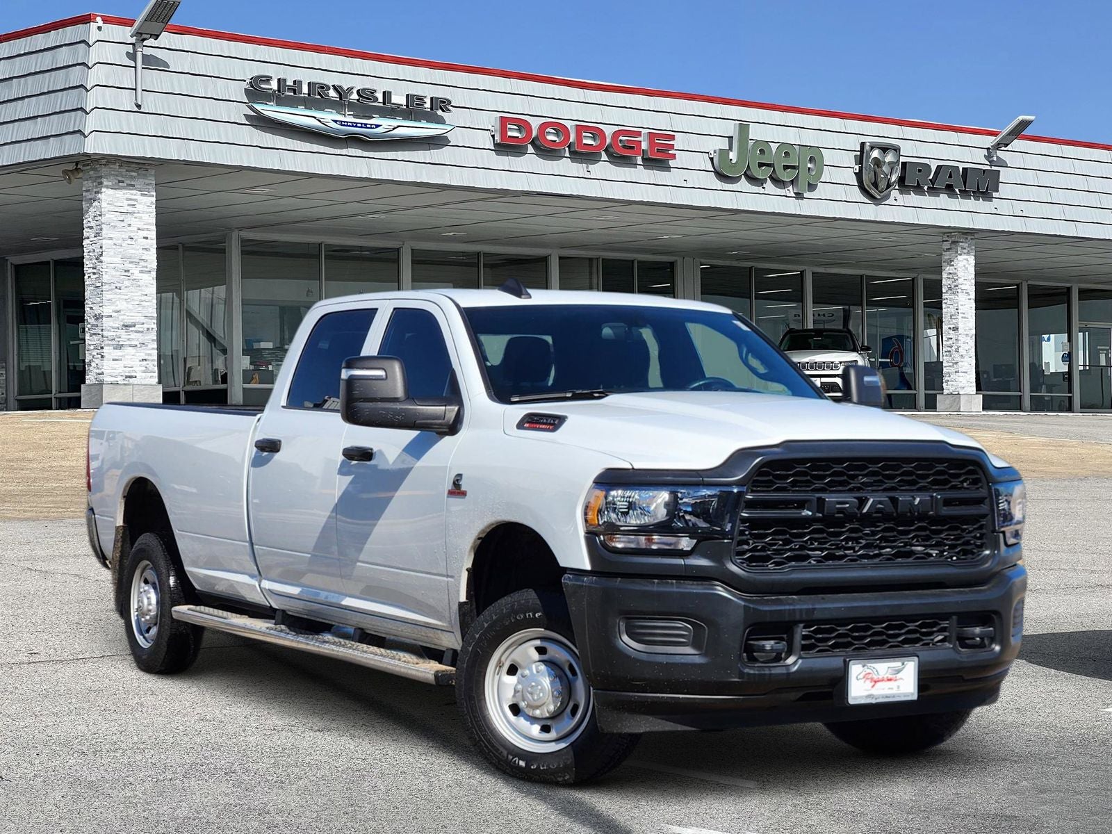 2024 RAM Ram 2500 Tradesman Crew Cab 4x4 8' Box
