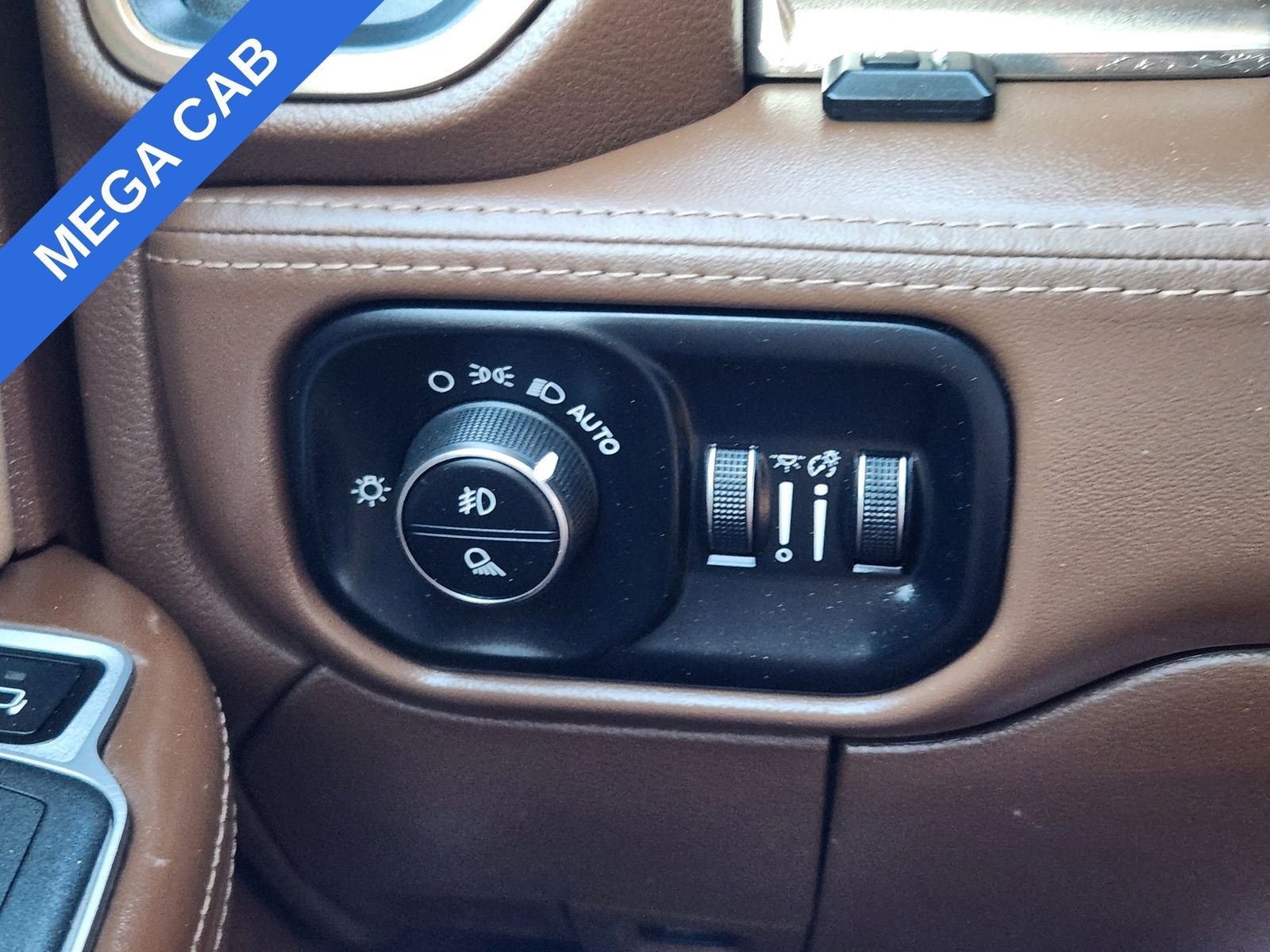 2022 RAM Ram 2500 Limited Longhorn Mega Cab 4x4 6'4' Box