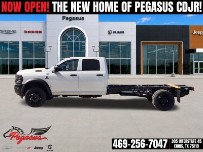 2026 RAM Ram 5500 Chassis Cab RAM 5500 TRADESMAN CHASSIS CREW CAB 4X4 84' CA