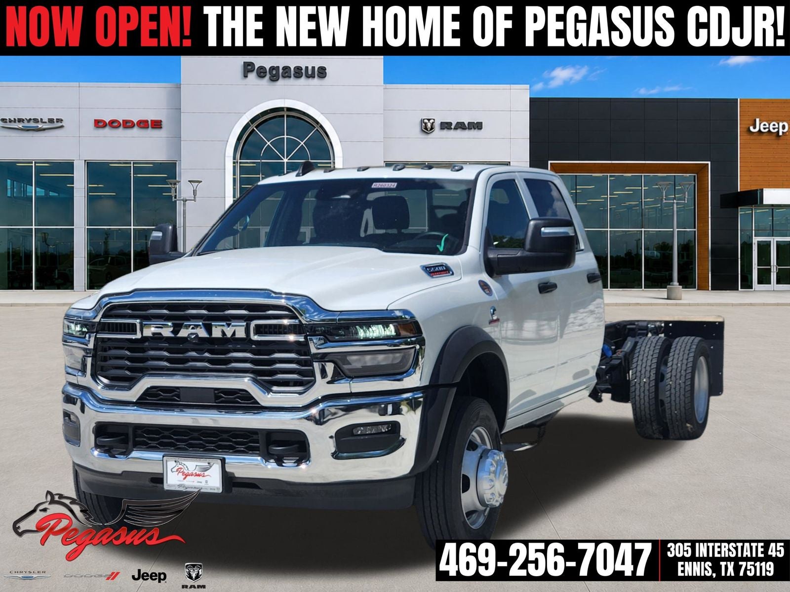 2026 RAM 5500 Chassis RAM 5500 TRADESMAN CHASSIS CREW CAB 4X4 84' CA