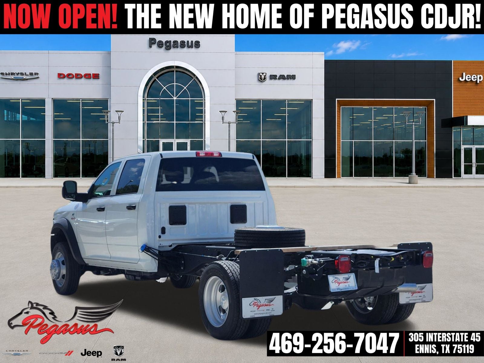 2026 RAM 5500 Chassis RAM 5500 TRADESMAN CHASSIS CREW CAB 4X4 84' CA