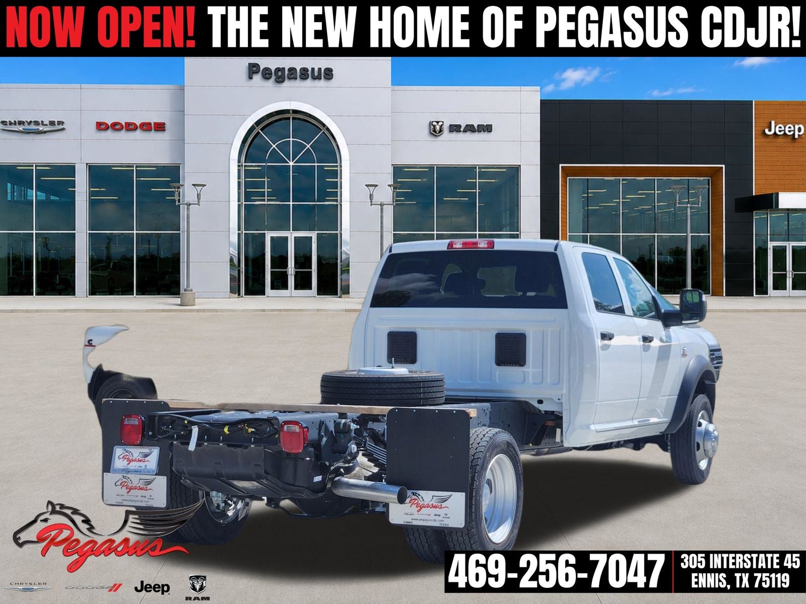 2026 RAM 5500 Chassis RAM 5500 TRADESMAN CHASSIS CREW CAB 4X4 84' CA