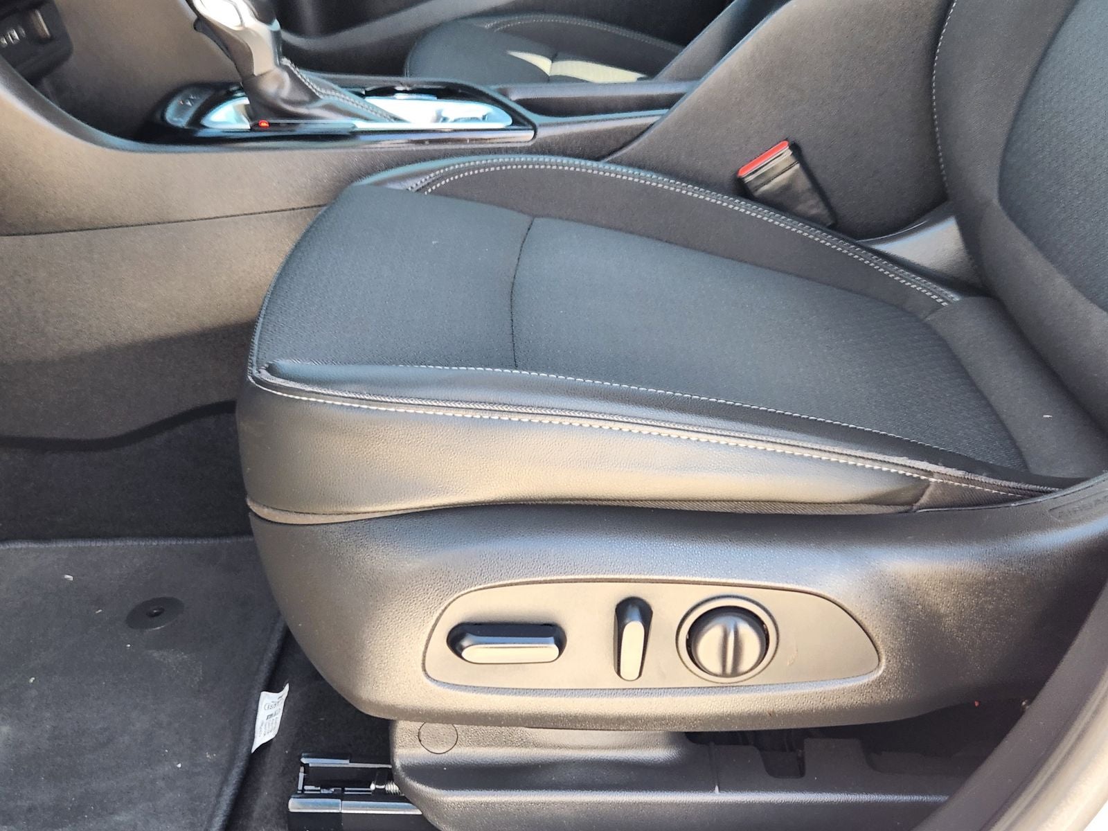 2022 Buick Encore GX FWD Select