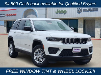 2026 Jeep Grand Cherokee GRAND CHEROKEE LAREDO X 4X4