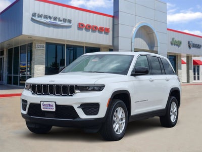 2026 Jeep Grand Cherokee GRAND CHEROKEE LAREDO X 4X4