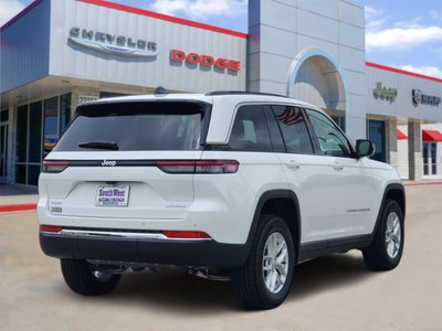 2026 Jeep Grand Cherokee GRAND CHEROKEE LAREDO X 4X4