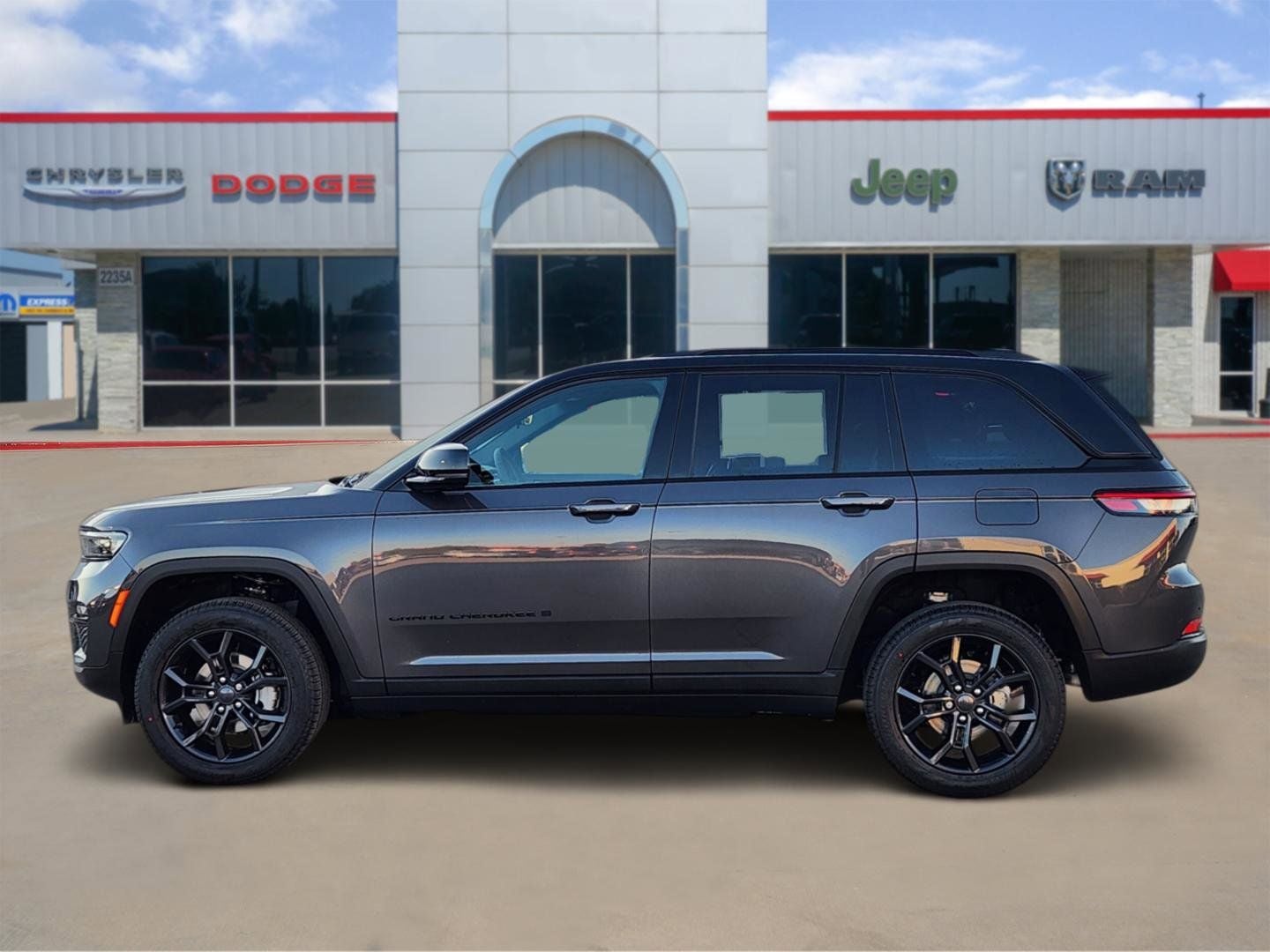 2025 Jeep Grand Cherokee GRAND CHEROKEE LIMITED 4X4