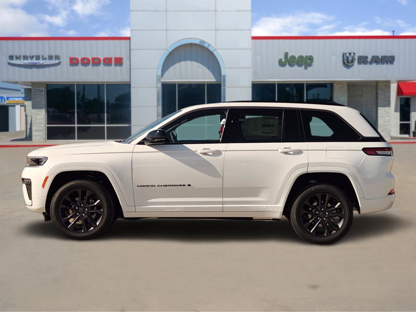 2026 Jeep Grand Cherokee GRAND CHEROKEE LIMITED RESERVE 4X4