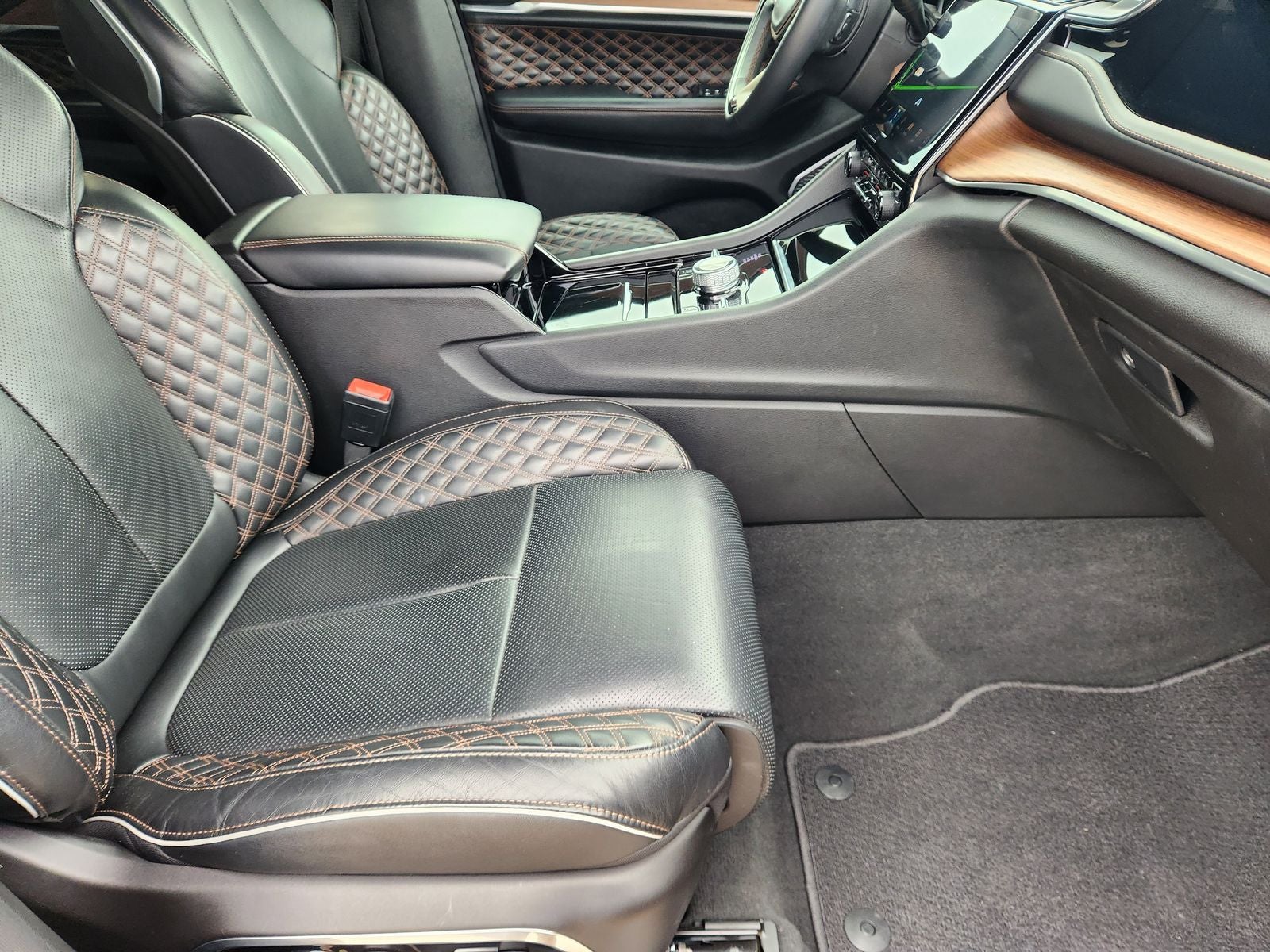 2022 Jeep Grand Cherokee Summit 4x4