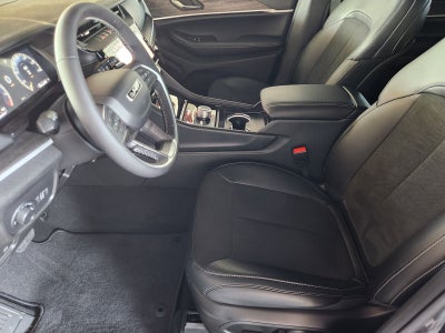 2026 Jeep Grand Cherokee GRAND CHEROKEE L LAREDO ALTITUDE 4X4