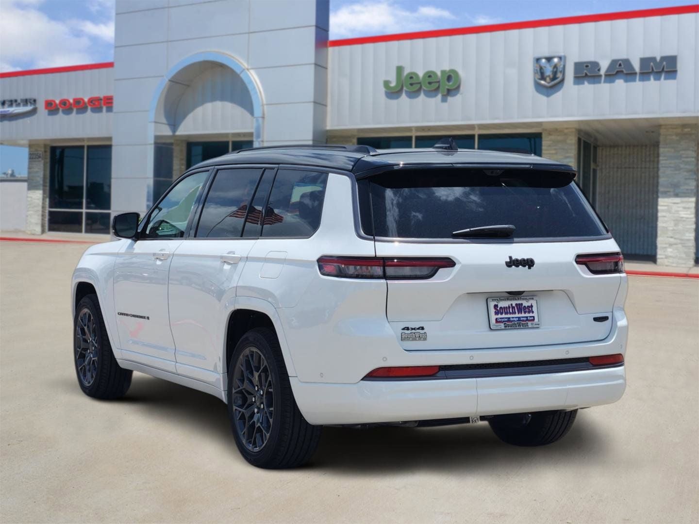 2026 Jeep Grand Cherokee GRAND CHEROKEE L SUMMIT 4X4