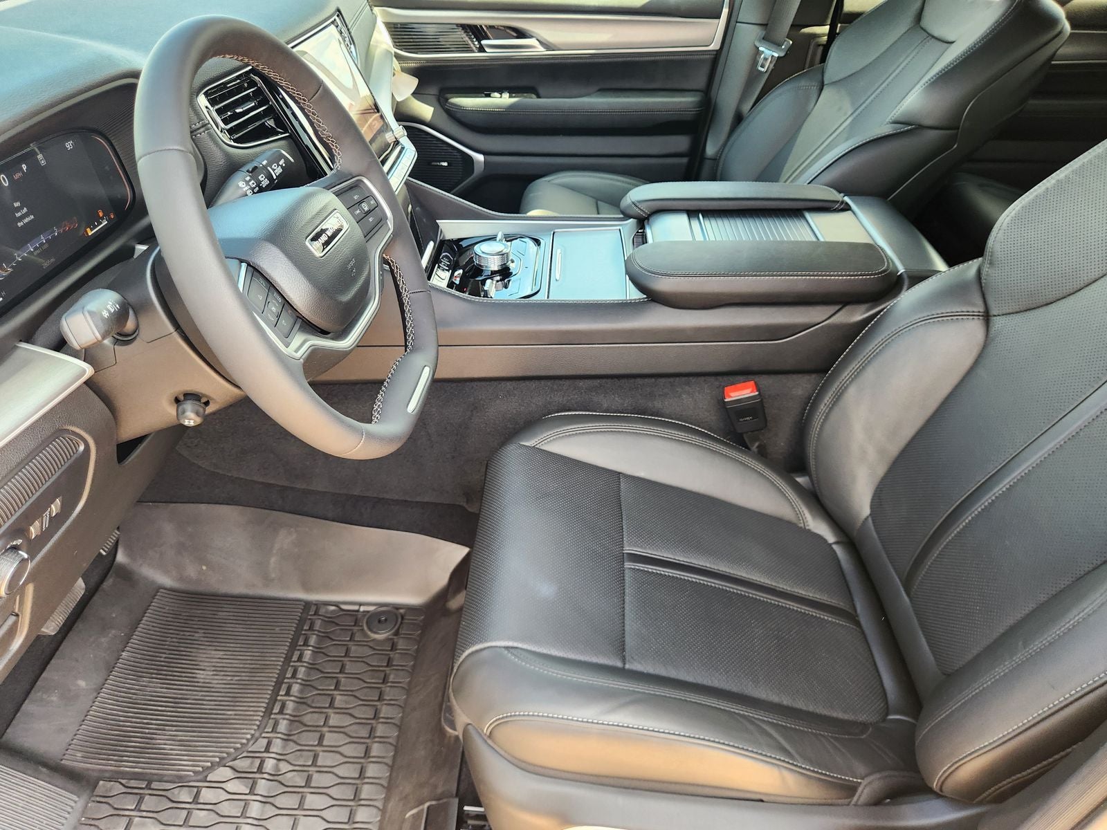 2026 Jeep Grand Wagoneer GRAND WAGONEER UPLAND 4X4