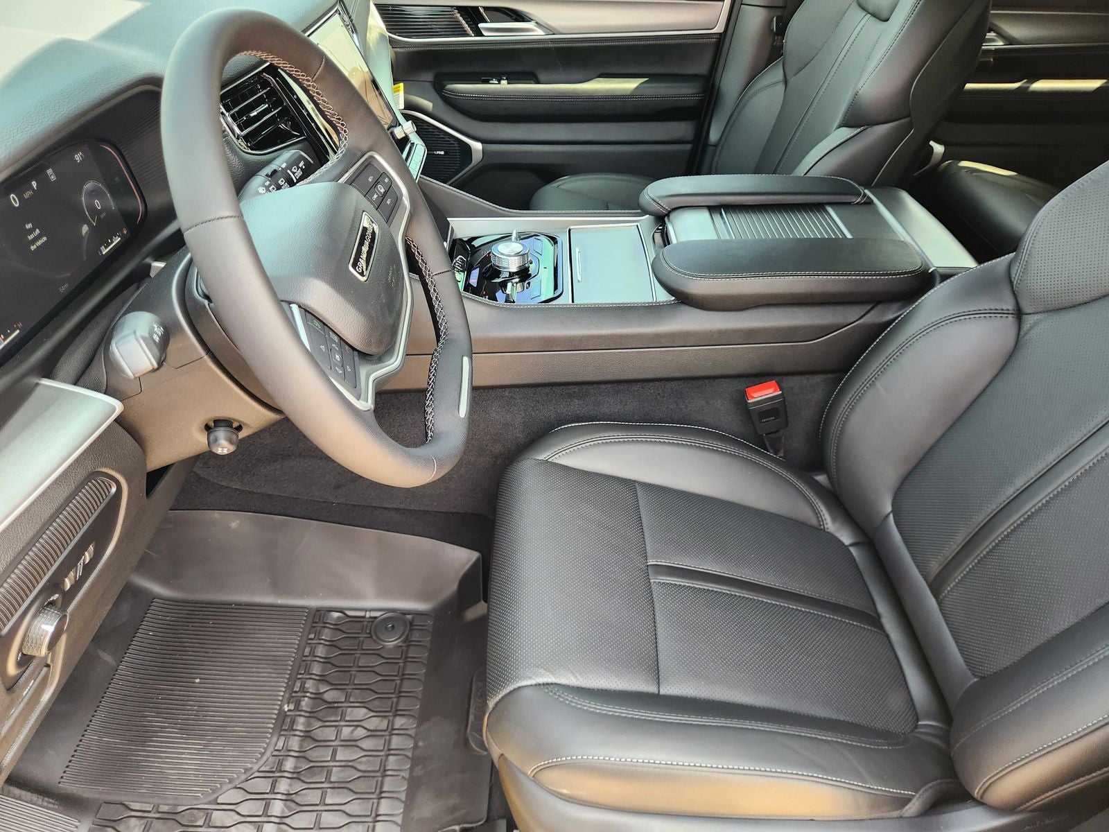2026 Jeep Grand Wagoneer GRAND WAGONEER UPLAND 4X4